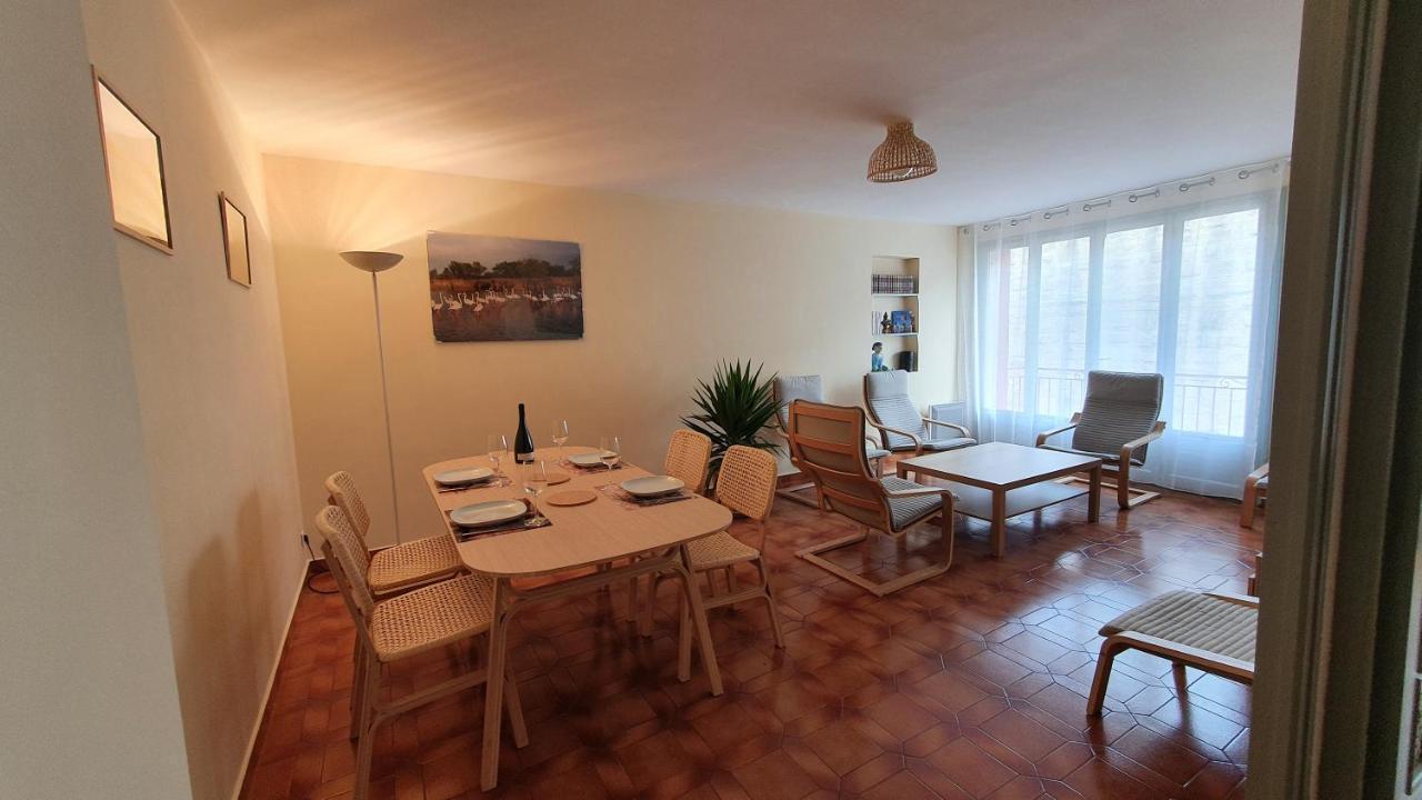Appartement La Tour Du Sel Aigues-Mortes Exterior photo